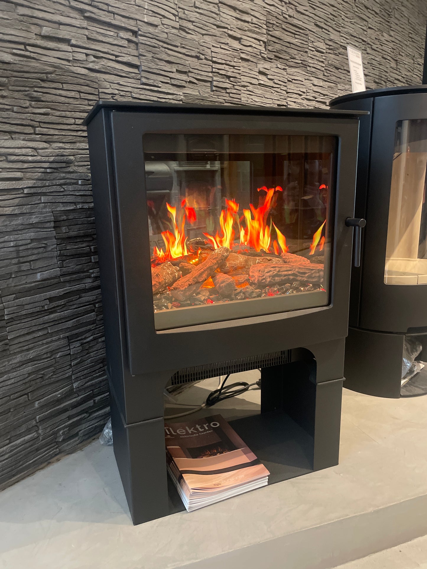 ilektro woodland met houtvak